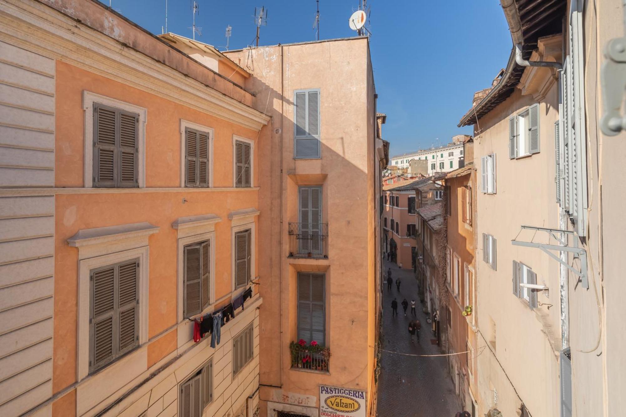 Trastevere Charming Rosa Apartment Rome